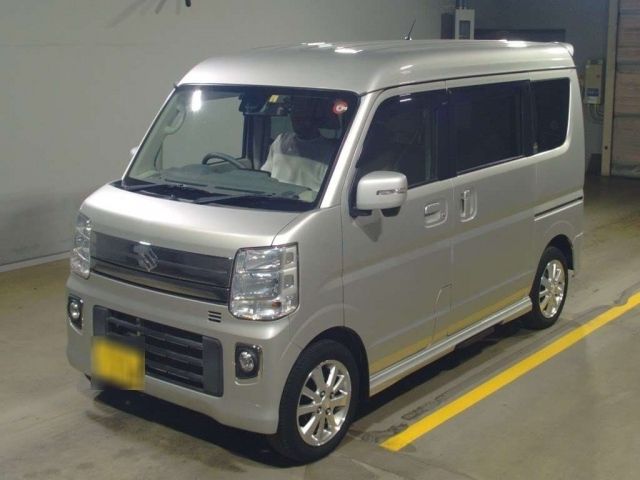 3196 Suzuki Every wagon DA17W 2018 г. (TAA Yokohama)